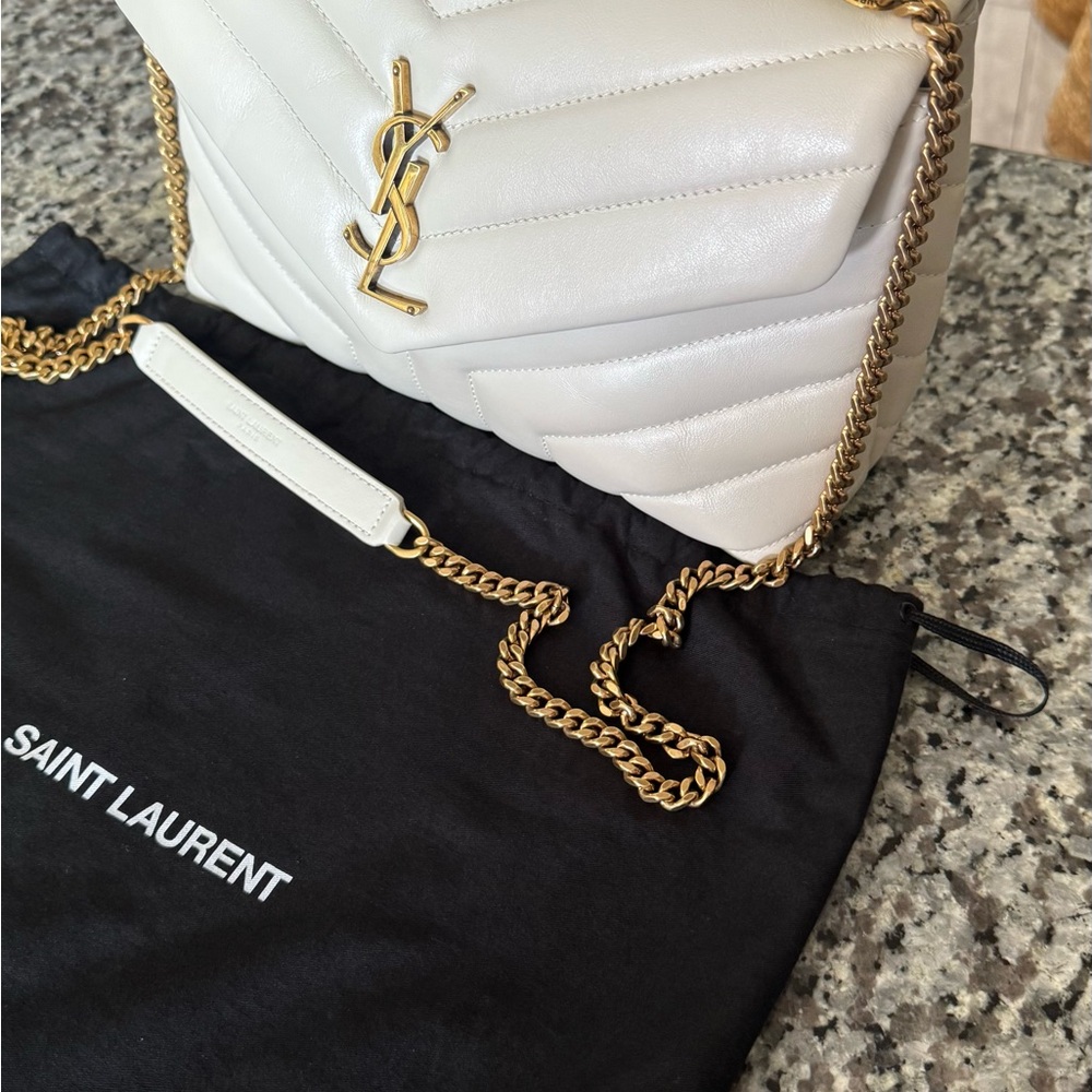 Saint Laurent Ivory Quilted Shoulder Bag with Gold Chain - Picture 11 of 16
